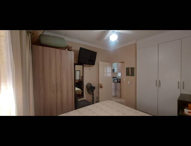 1 BEDROOM TOWNHOUSE FOR SALE IN SUNNINGHILL